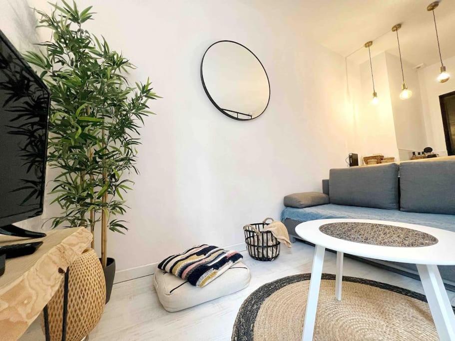Le Pommeraye Nantes Bagian luar foto