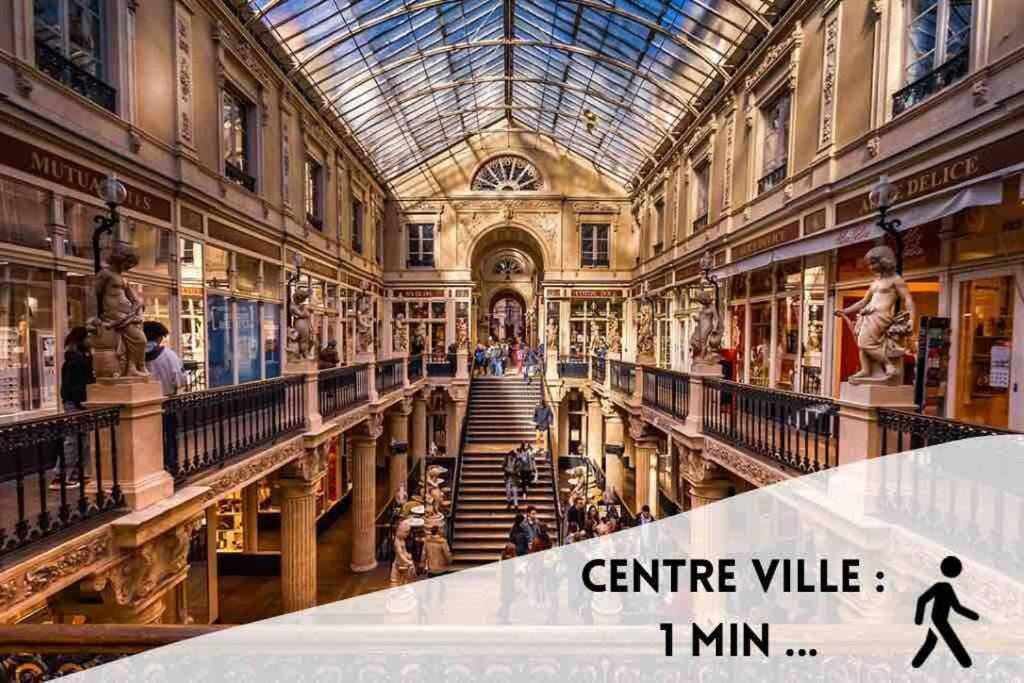 Le Pommeraye Nantes Bagian luar foto